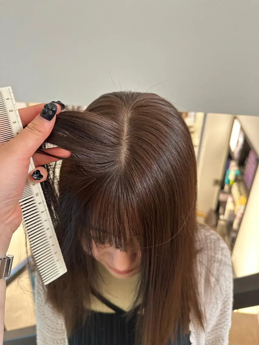 ロング カラー マツエク・マツパ ブリーチ ブリーチなしカラー ハイトーン特化 pepe🎀のヘアスタイル