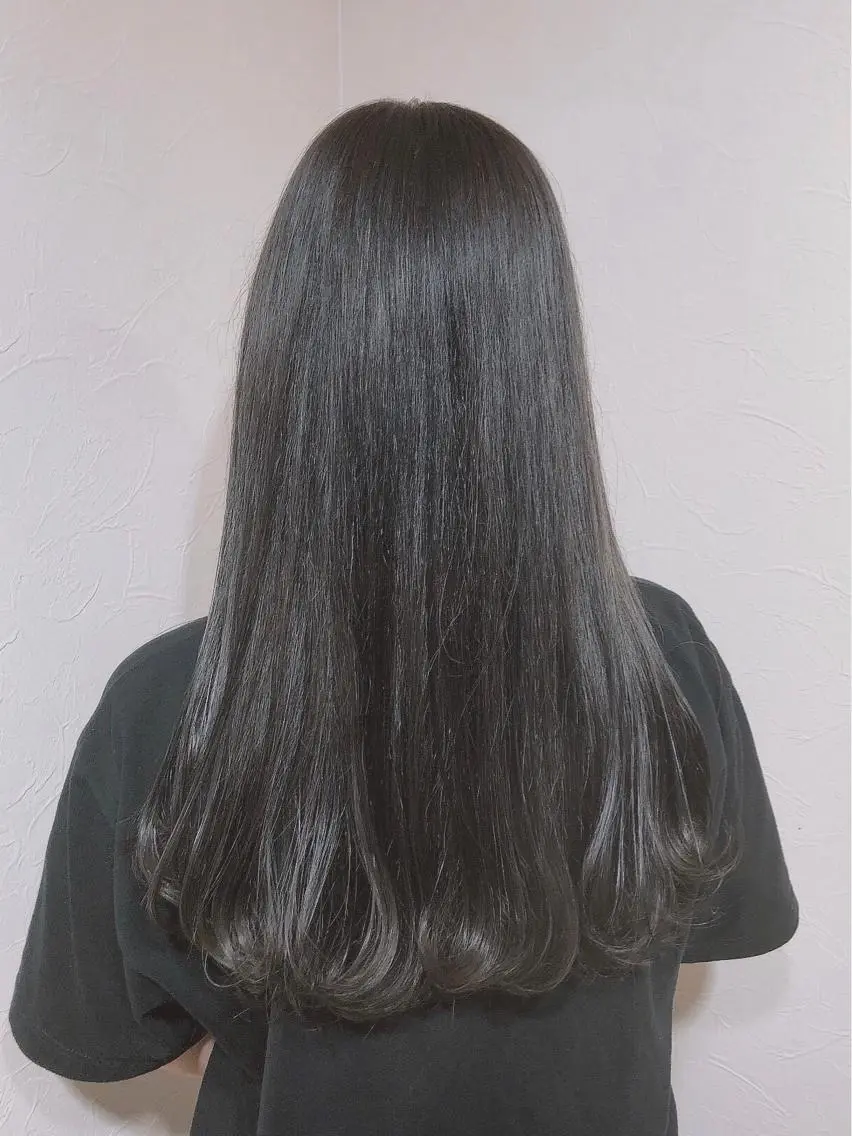 ロング ヘアカラー トリートメント 💜 MINORI💜のヘアスタイル