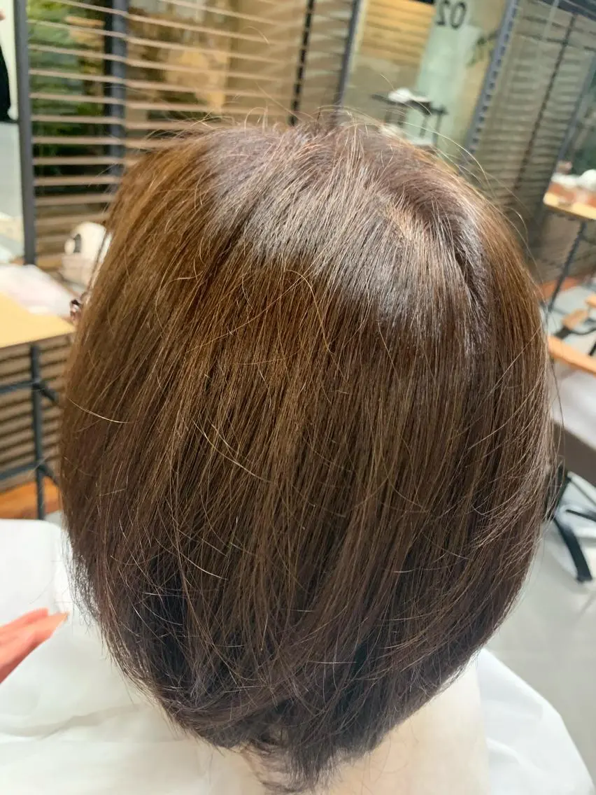 カラー 三好 羽美のヘアスタイル