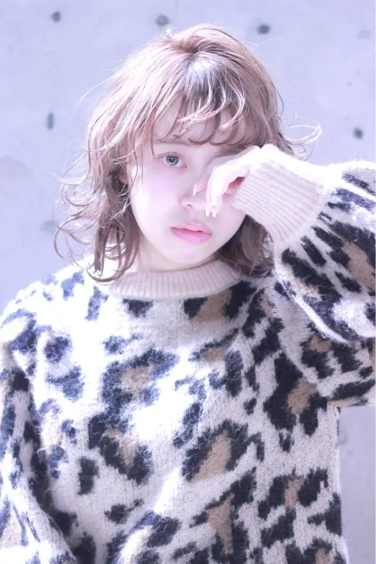 ミディアム 及川 光のヘアスタイル