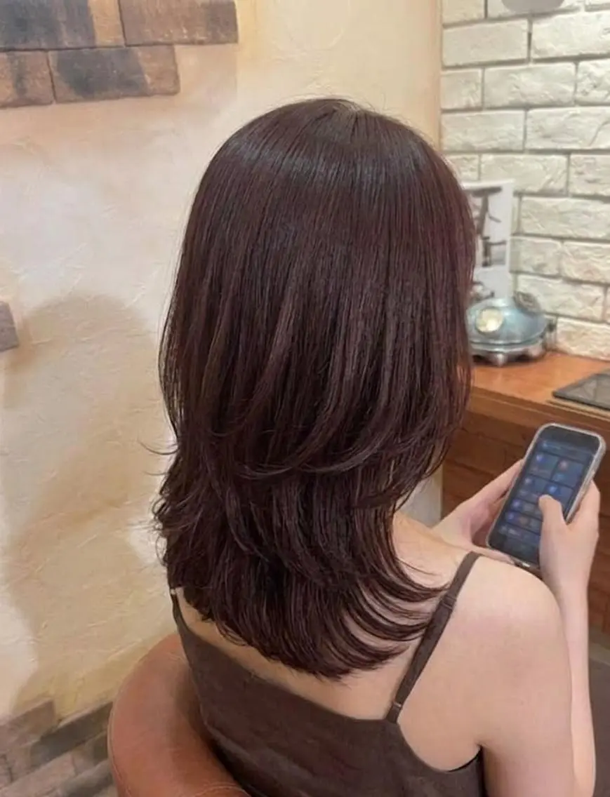 セミロング カラー レイヤーカット カット ヘアカラー トリートメント ヘッドスパ flencia 丸 和博|カットのヘアスタイル