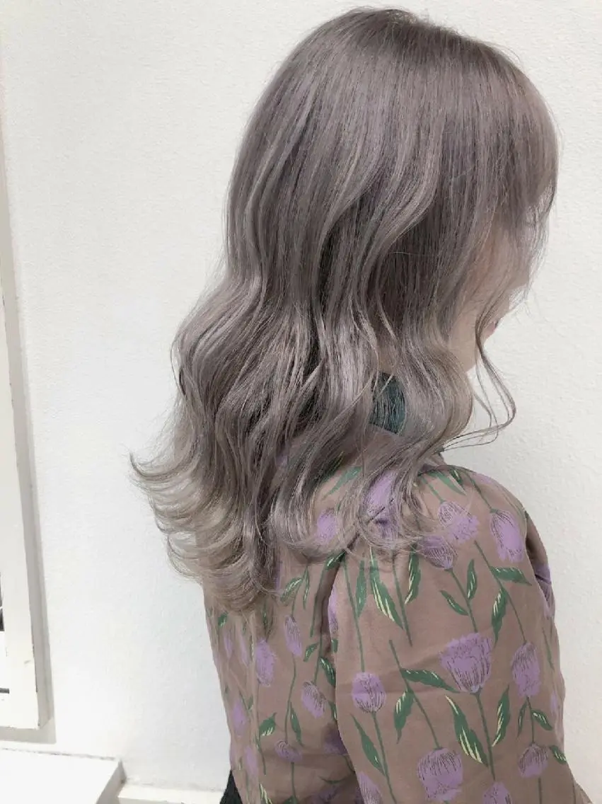 セミロング ヘアアレンジ カラー ヘアカラー トリートメント GiseL 博多 ジゼル 博多のヘアスタイル