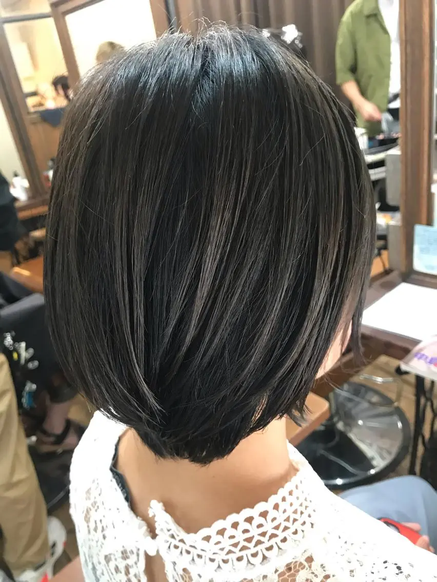 ショート ボブ 伸ばしかけ ショートヘア 佐々木 千夏のヘアスタイル