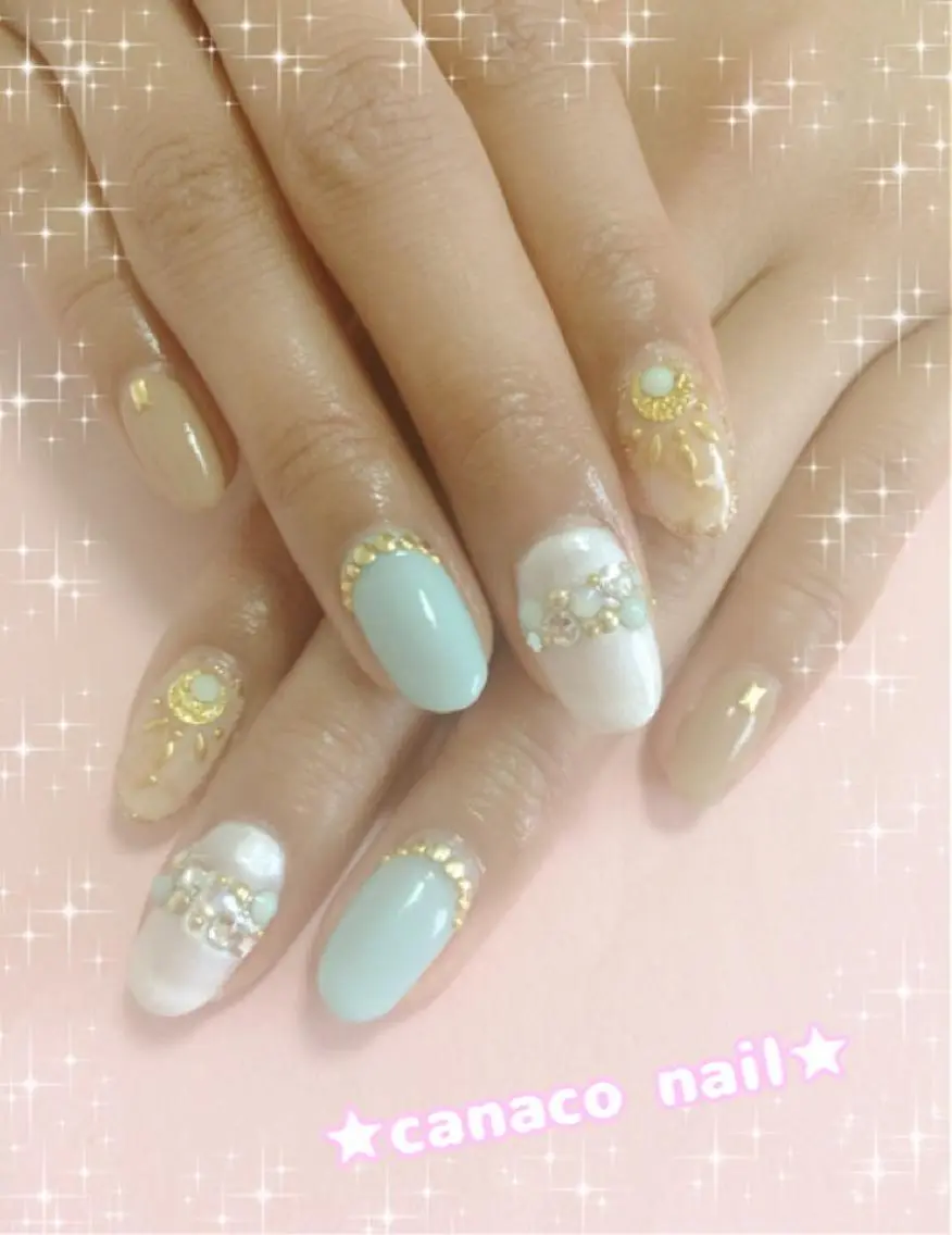 ネイル アートネイル 持ち込み ストーンネイル ハンドネイル ハンドケア ベテランネイル cnc nailのネイルデザイン