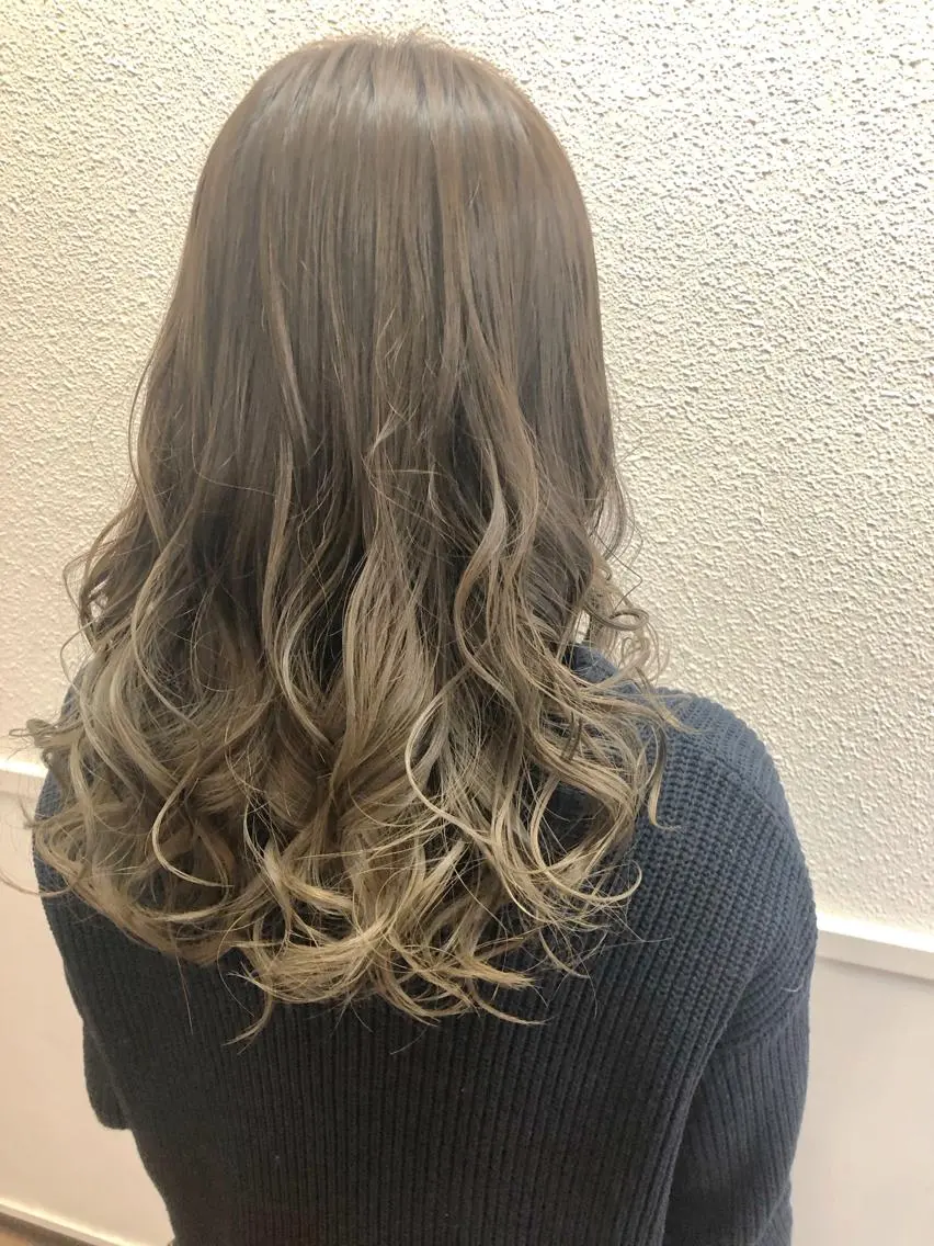 ロング カラー アッシュ ベージュカラー 髪質改善/美髪矯 正ヤマモトハルキのヘアスタイル