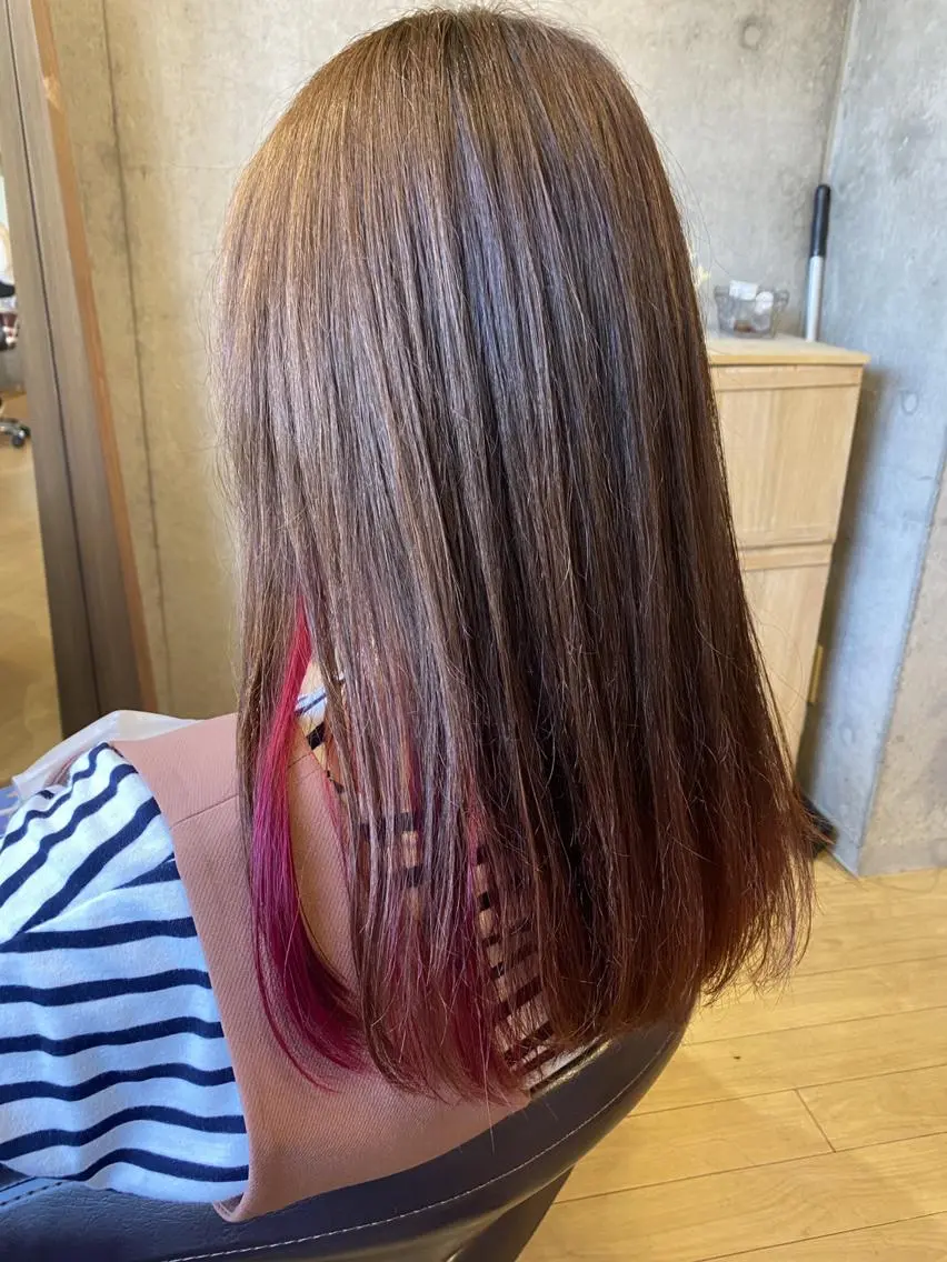 セミロング ヘアカラー 西内 亮太のヘアスタイル