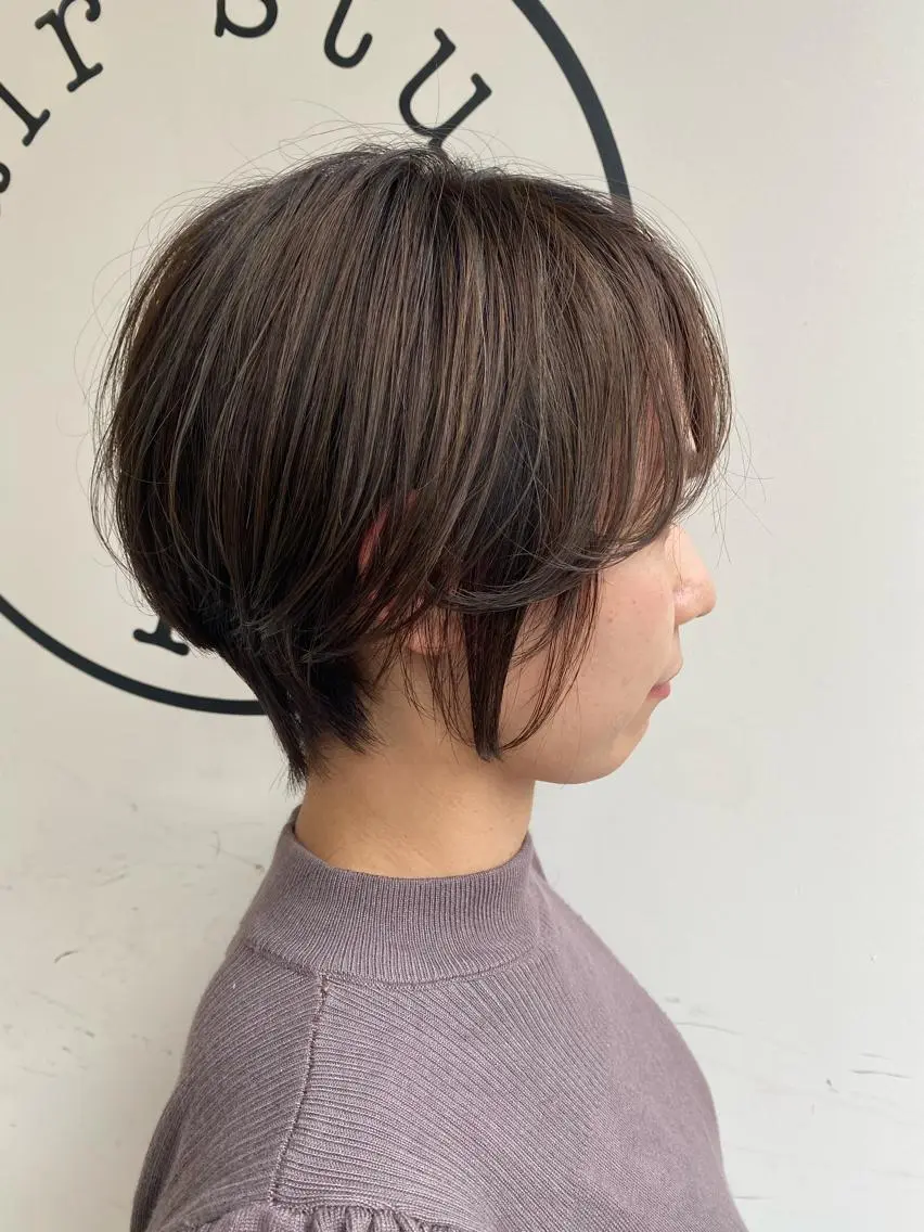 ショート カラー 透明感カラー ショートヘア 川越 輝梨奈のヘアスタイル