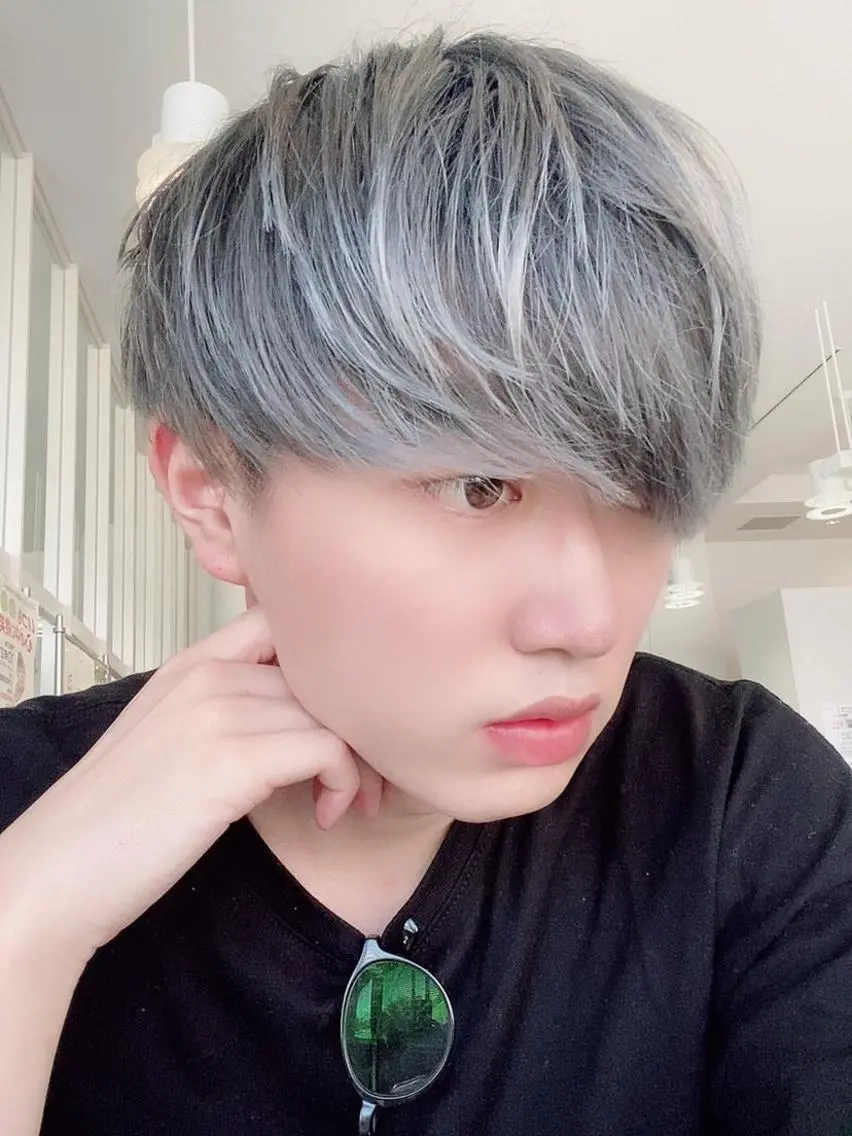 ショート カラー ヘアアレンジ メンズ ネイビーカラー ヘアカラー トリートメント メンズスタイル ly本厚木のヘアスタイル