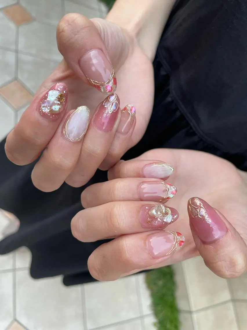 ロング カラー ヘアアレンジ キッズ ネイル マツエク・マツパ アイブロウ 福田 加奈のネイルデザイン