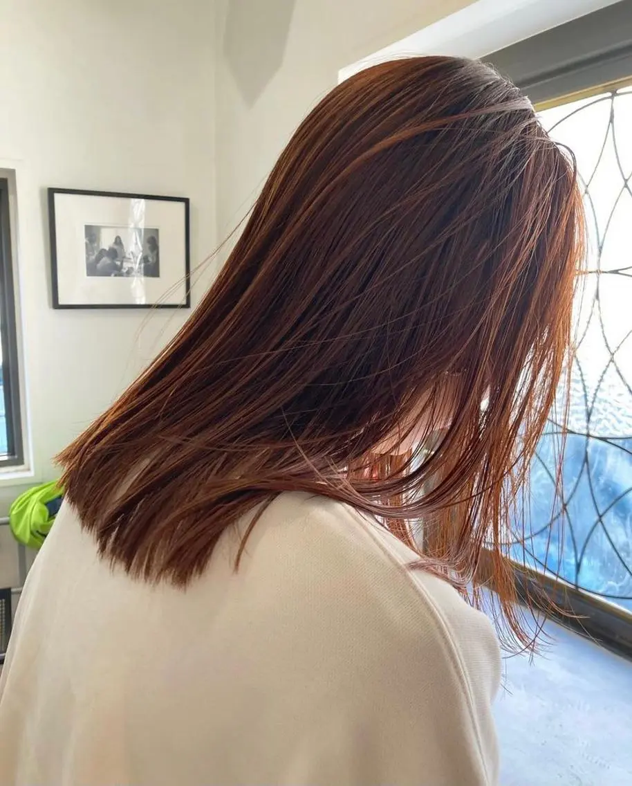 ミディアム カラー FILMS/sari /似合わせカットのヘアスタイル