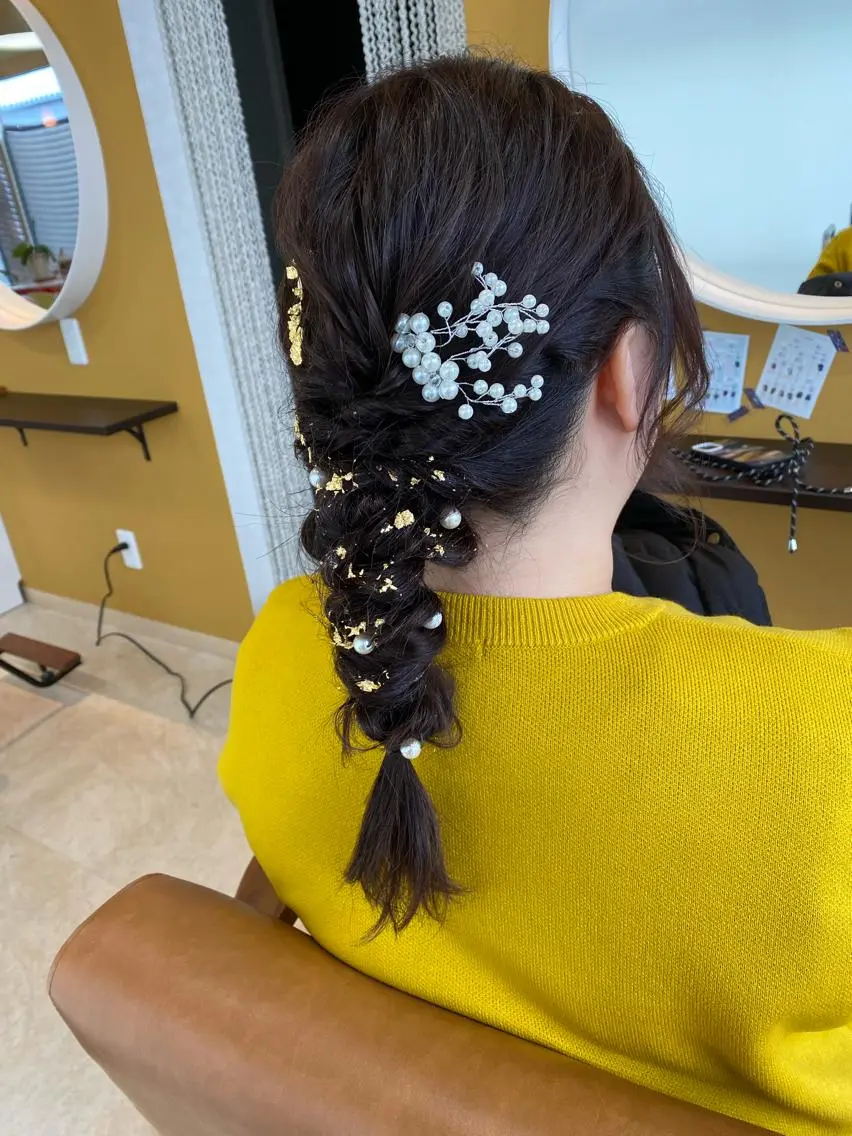 セミロング ヘアアレンジ ヘアセット 俵石 梨沙のヘアスタイル