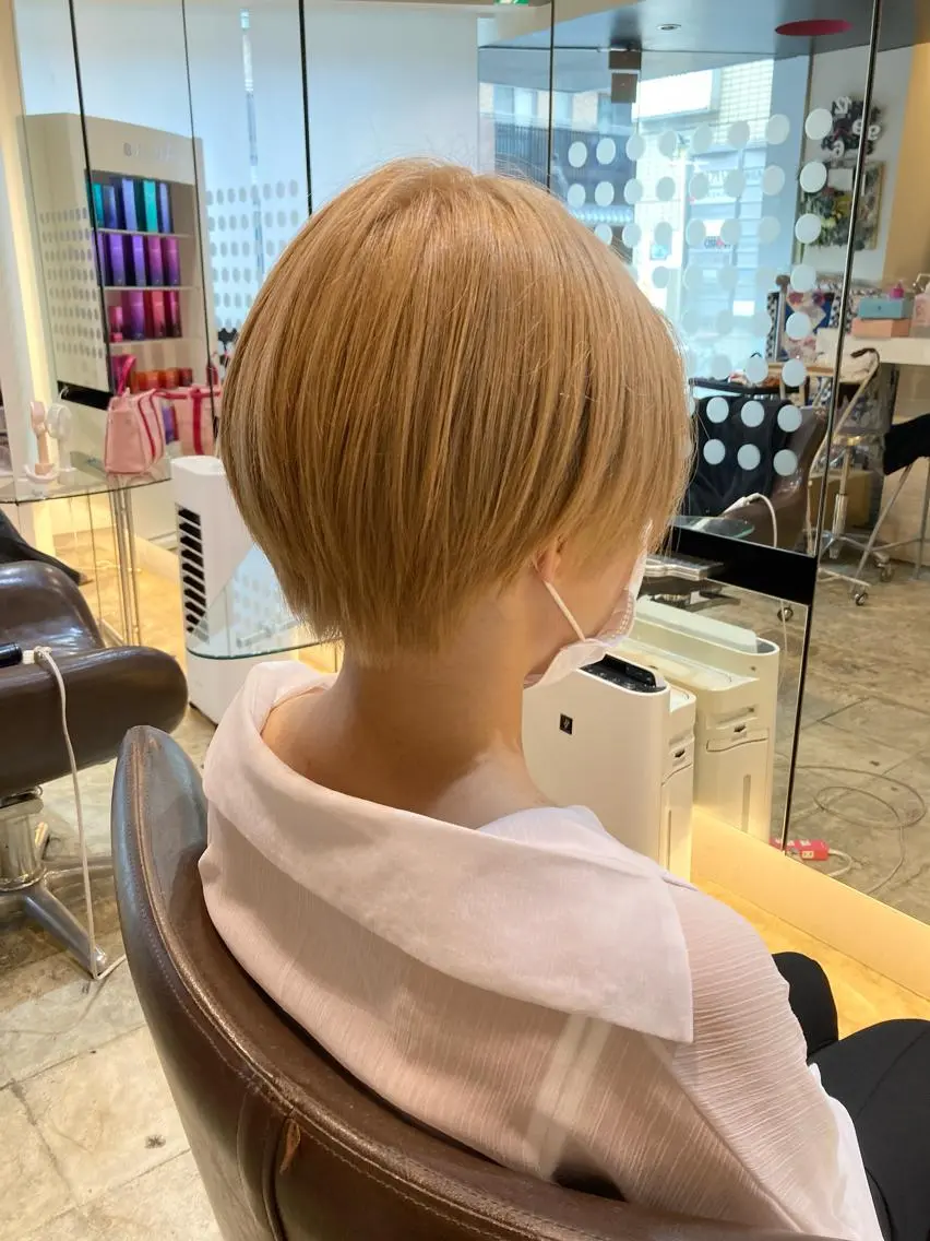 ショート ヘアカラー トリートメント 奥野 貴哉のヘアスタイル