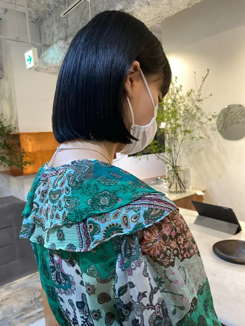 ショート カラー 砂原 ひよりのヘアスタイル