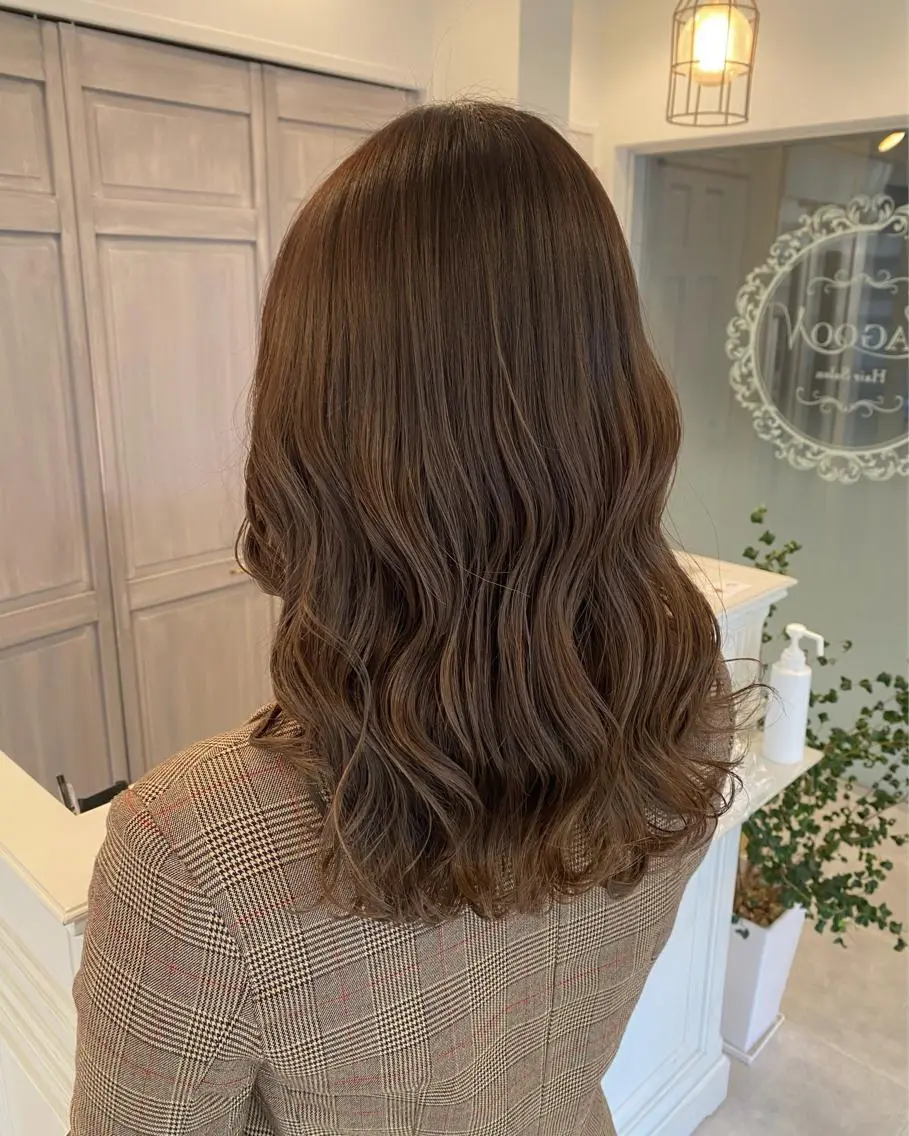 ミディアム カラー モテ前髪 タゴメ シンヤのヘアスタイル
