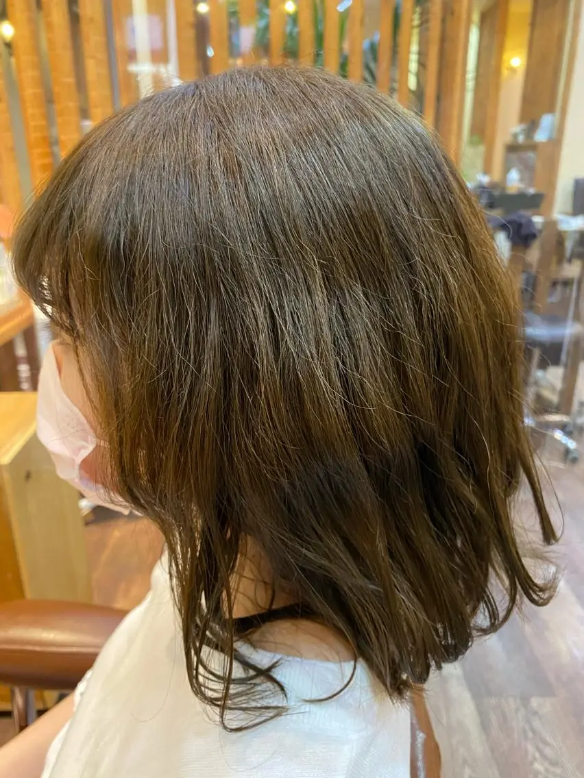 ミディアム カラー パーマ ヘアアレンジ メンズ キッズ ネイル マツエク・マツパ 🌈髪質改善・美髪矯 正・平野瀬乃🌈のヘアスタイル