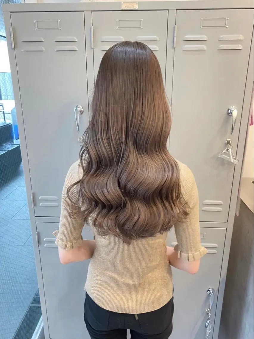 ロング カラー パーマ 🩵レイヤー✖︎ 髪質改善🩵リョウヤのヘアスタイル