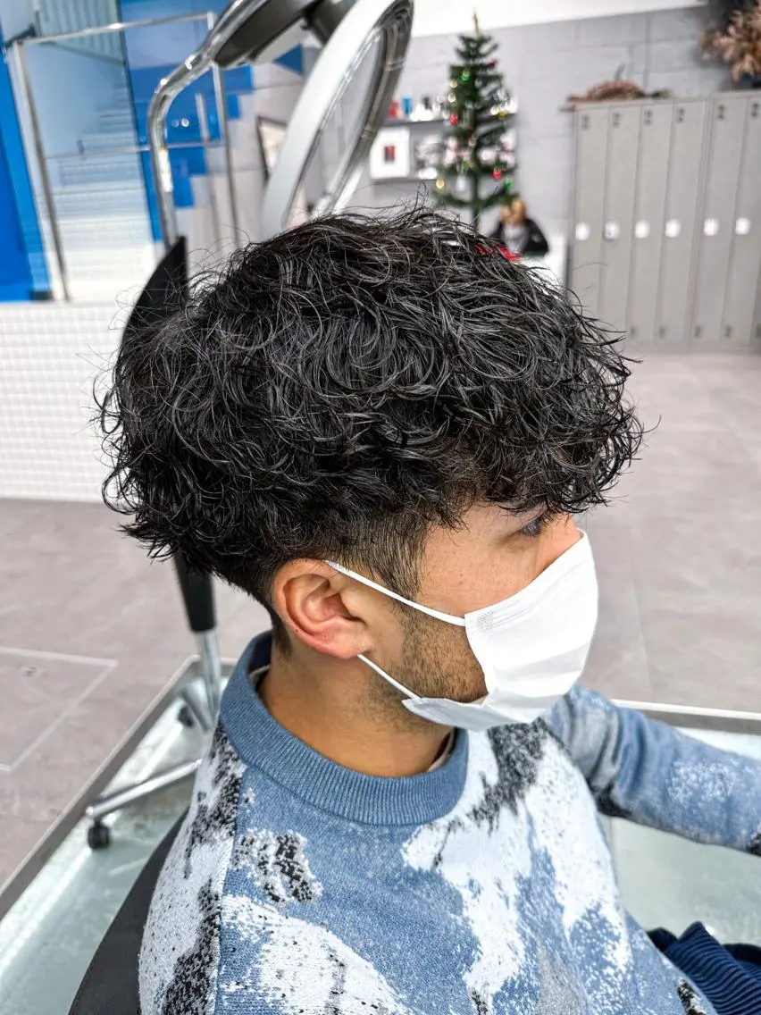 パーマ メンズ 松戸レイヤーカット 塚原悠斗のヘアスタイル