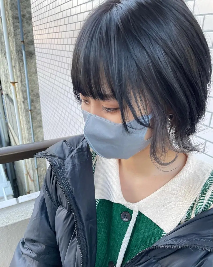 ショート カラー インナーカラー ウルフカット 白戸 優樹のヘアスタイル