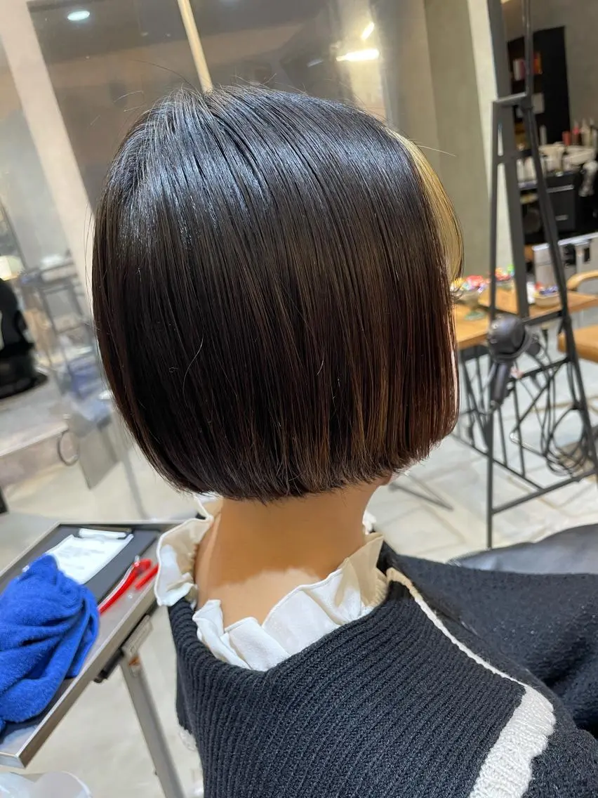 ショート ボブ カット ♦️モテ髪創作者 SUGA♦️のヘアスタイル