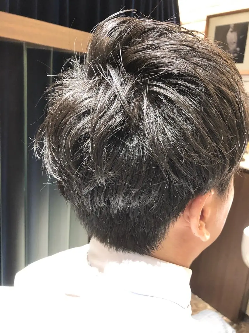 ショート カット パーマ 岡崎 隆晟のヘアスタイル