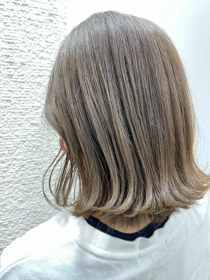 ミディアム カラー 髪質改善・縮毛矯正 年間1500名担当♪のヘアスタイル