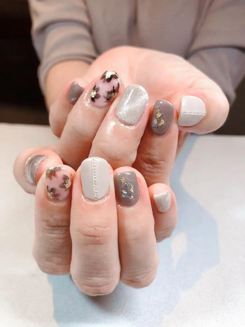 ネイル iiloo aromaworksのネイルデザイン