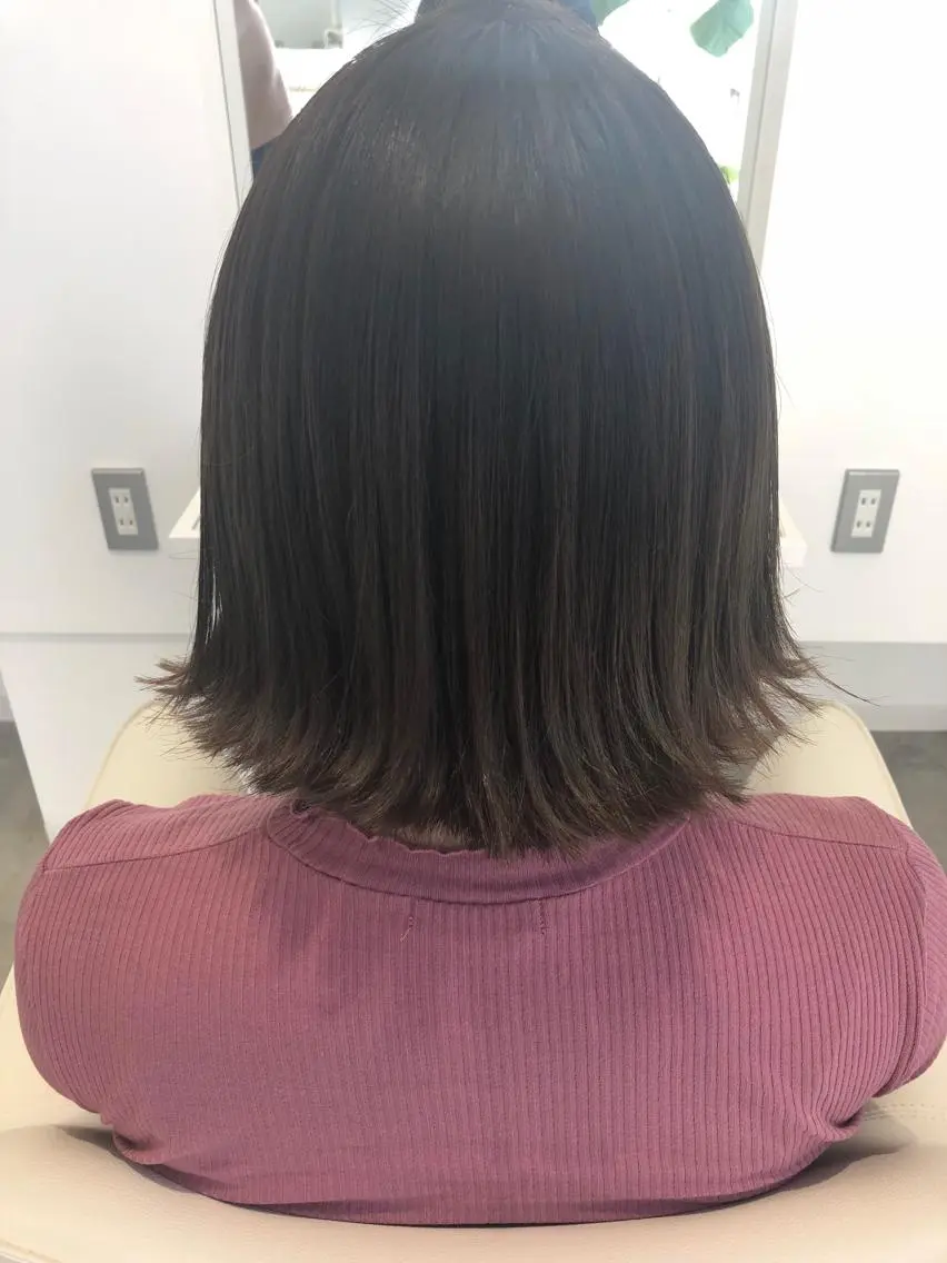 ミディアム カラー 宮崎 睦のヘアスタイル
