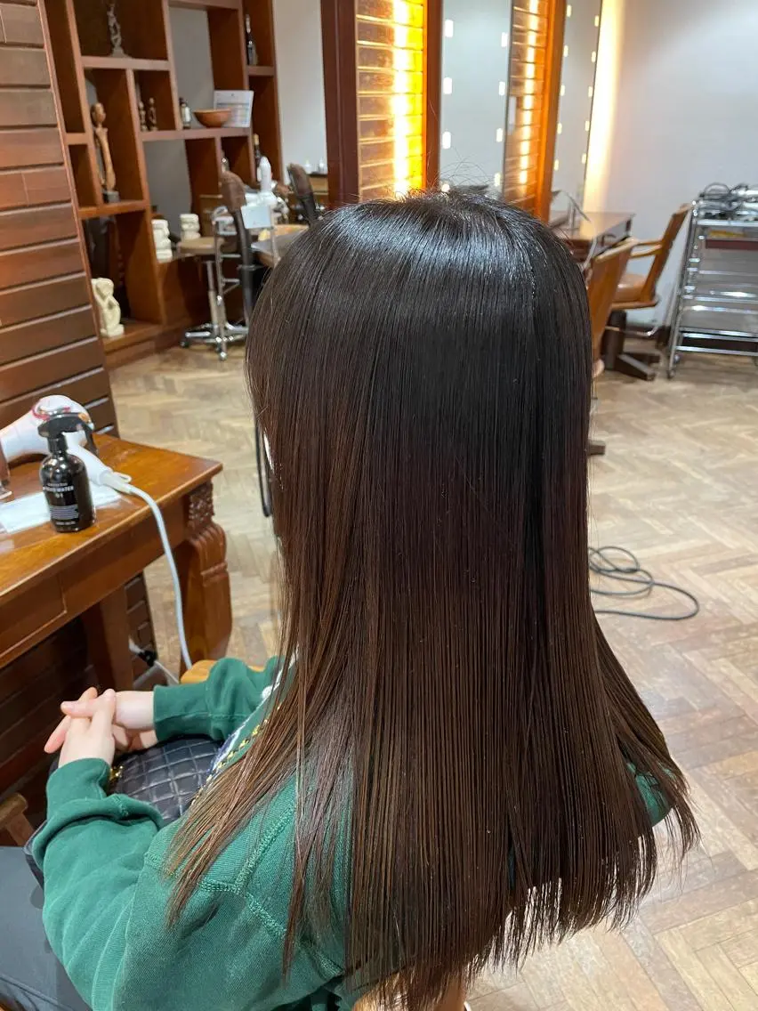セミロング トリートメント stylist YUTOのヘアスタイル