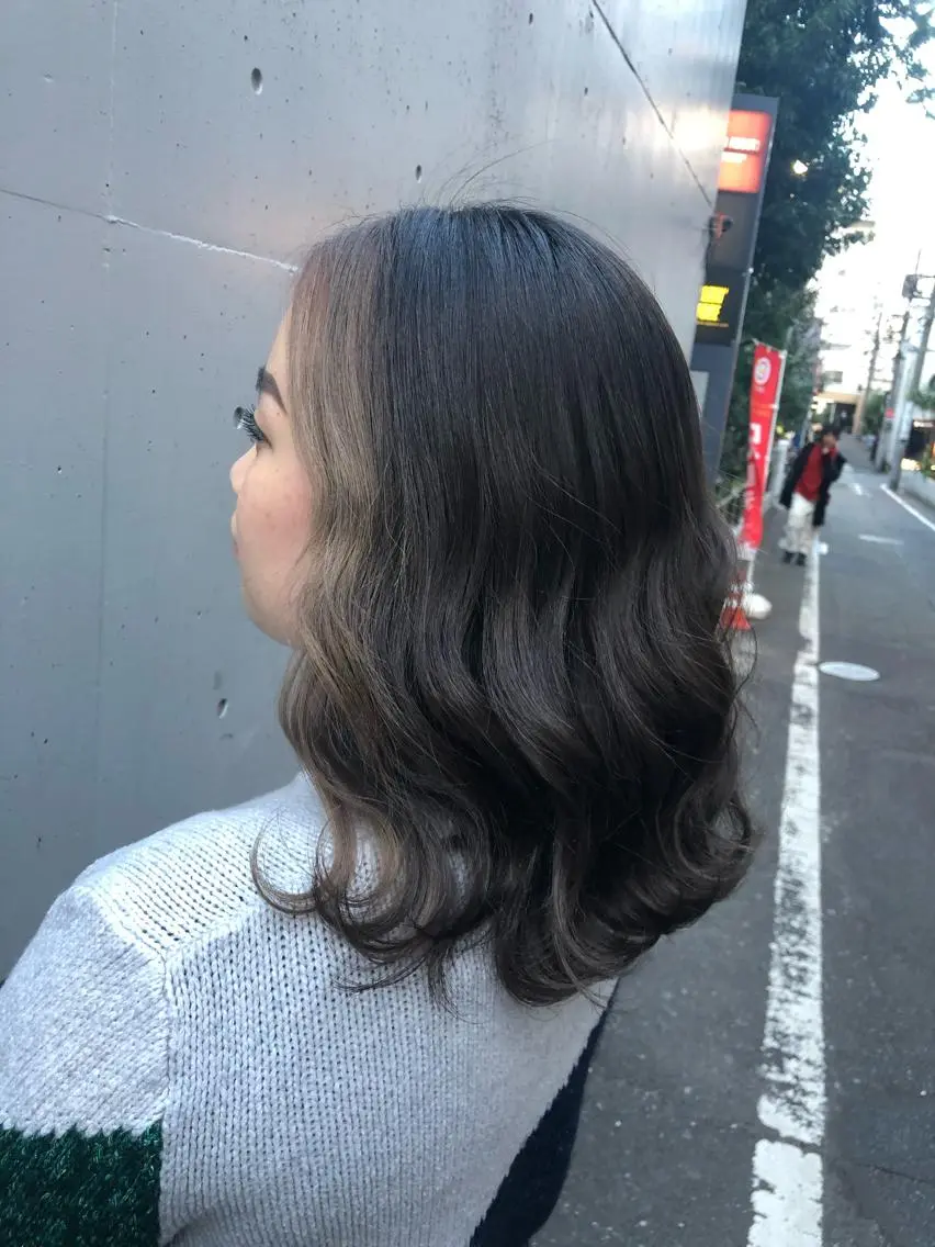 セミロング カラー ヘアアレンジ デザインカラー 🧡艶髪/エクステ 🫧🧡YUKI❄️のヘアスタイル