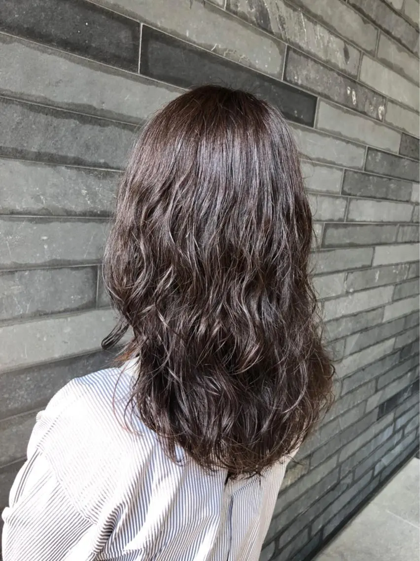 セミロング 🌕透明感カラー @ENTER大名のヘアスタイル