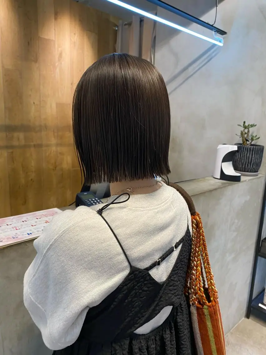 ショート カラー カット 縮毛矯正 トリートメント ヘッドスパ mako/オリーブ /美容師アイリストのマツエク・マツパデザイン
