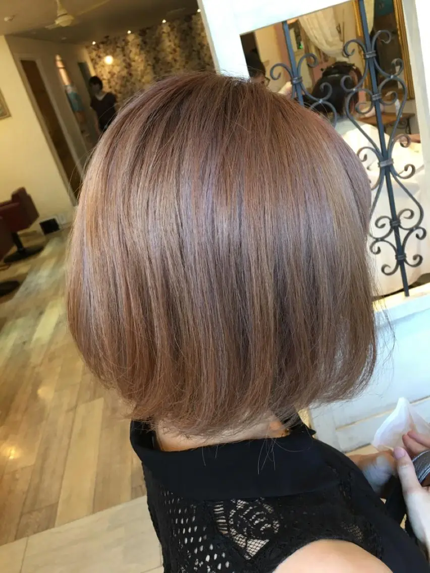ミディアム カラー カット ヘアカラー トリートメント plaatje 義見のヘアスタイル