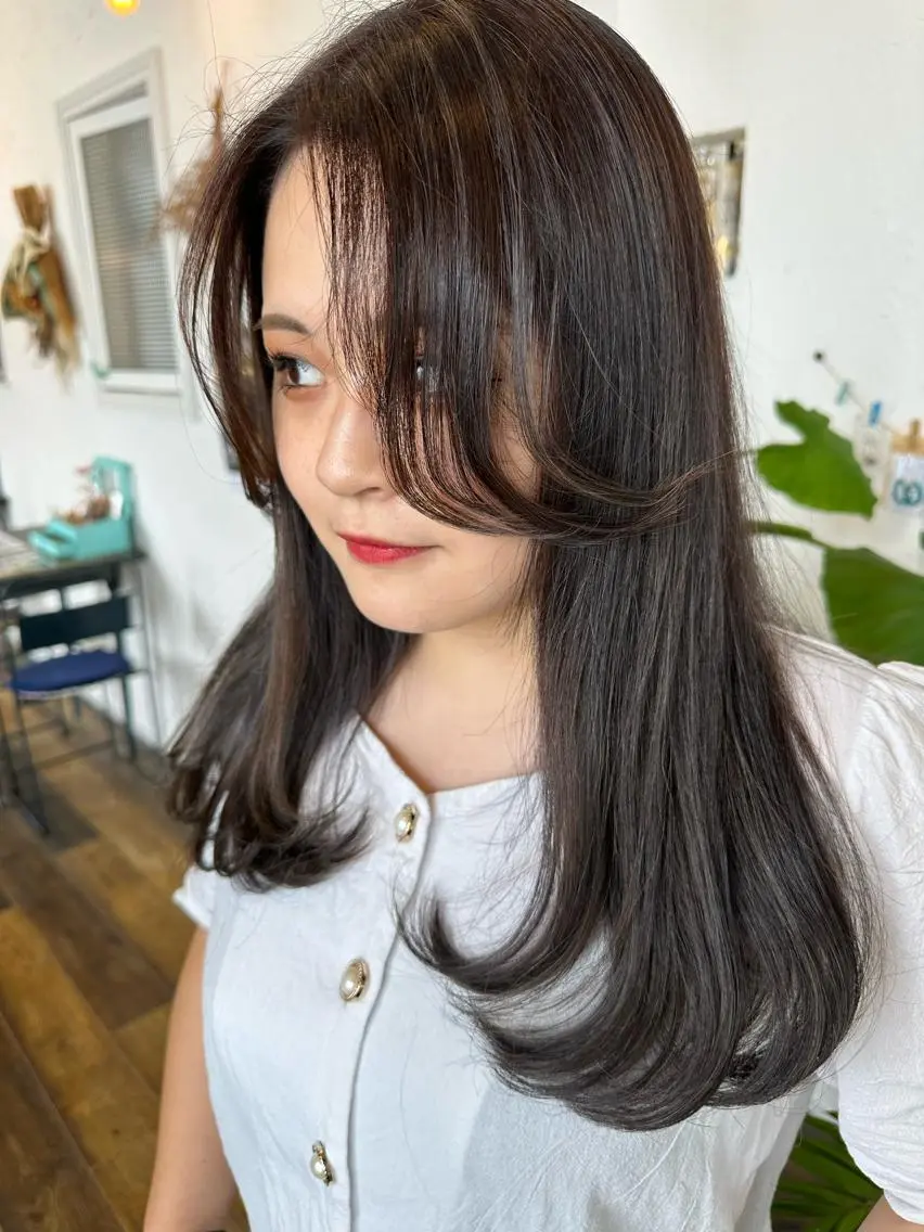 ロング カラー バレイヤージュ ベージュカラー ブリーチ グレージュ ハイライトカラー ヘアカラー 🌸小掛🌸 豊橋外国人風カラーのヘアスタイル