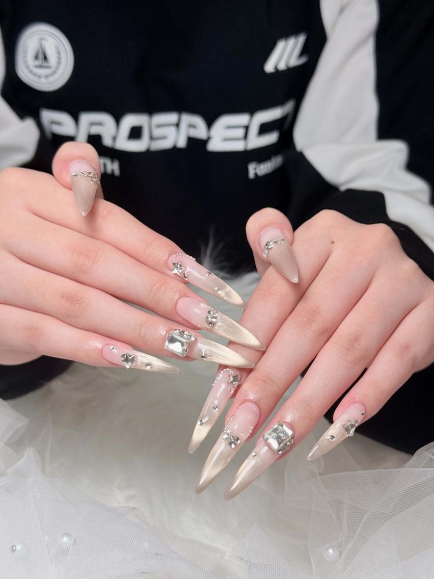 ネイル ハンドネイル HANI NAIL SALONのネイルデザイン
