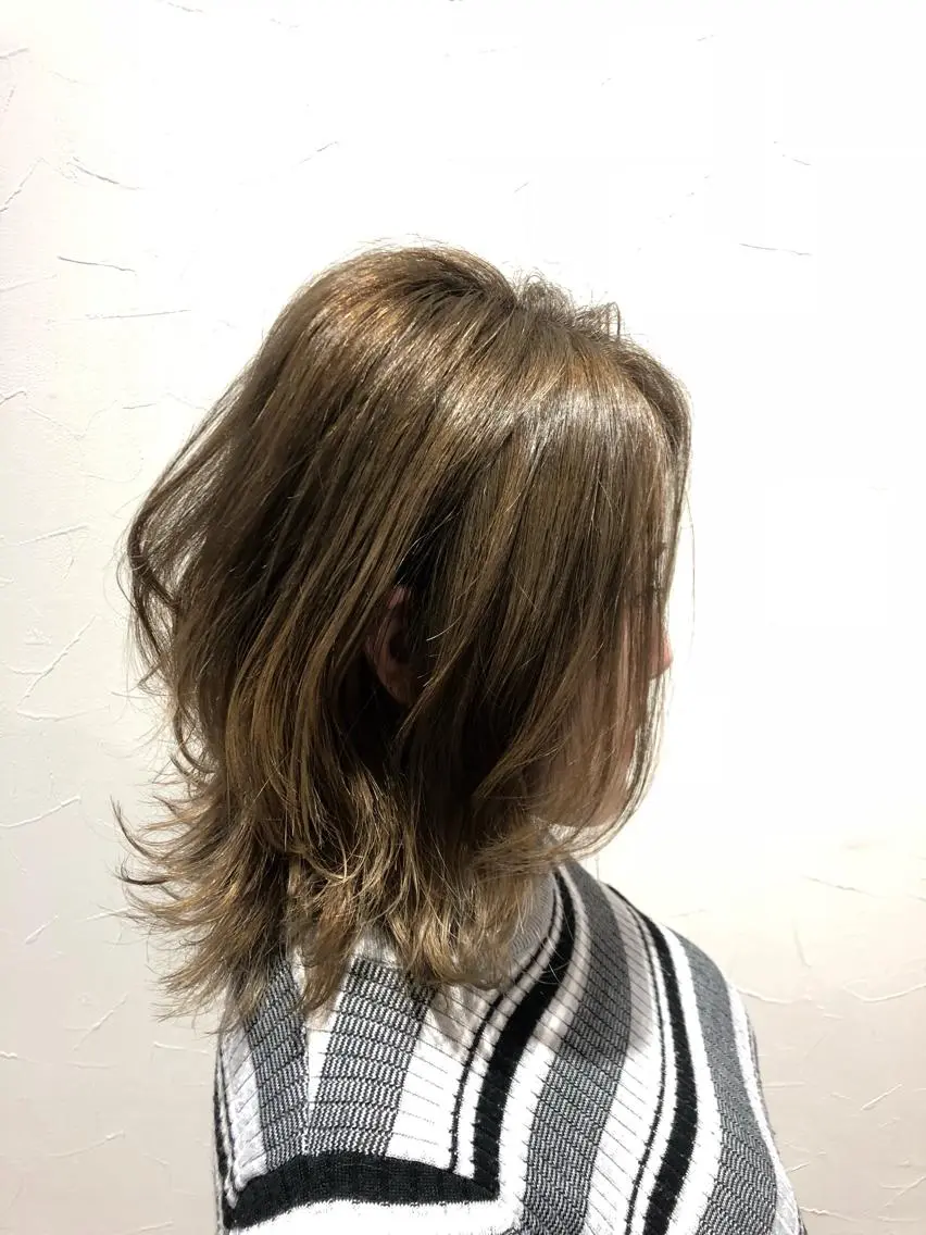ショート カラー ブリーチ 似合わせの達人🔥 石川就平のヘアスタイル