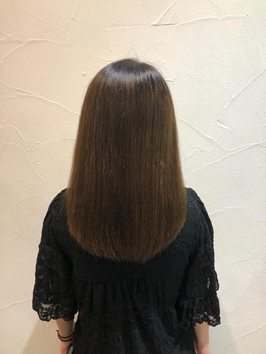 ロング 伸ばしかけ Ash中目黒店 榊間茜のヘアスタイル