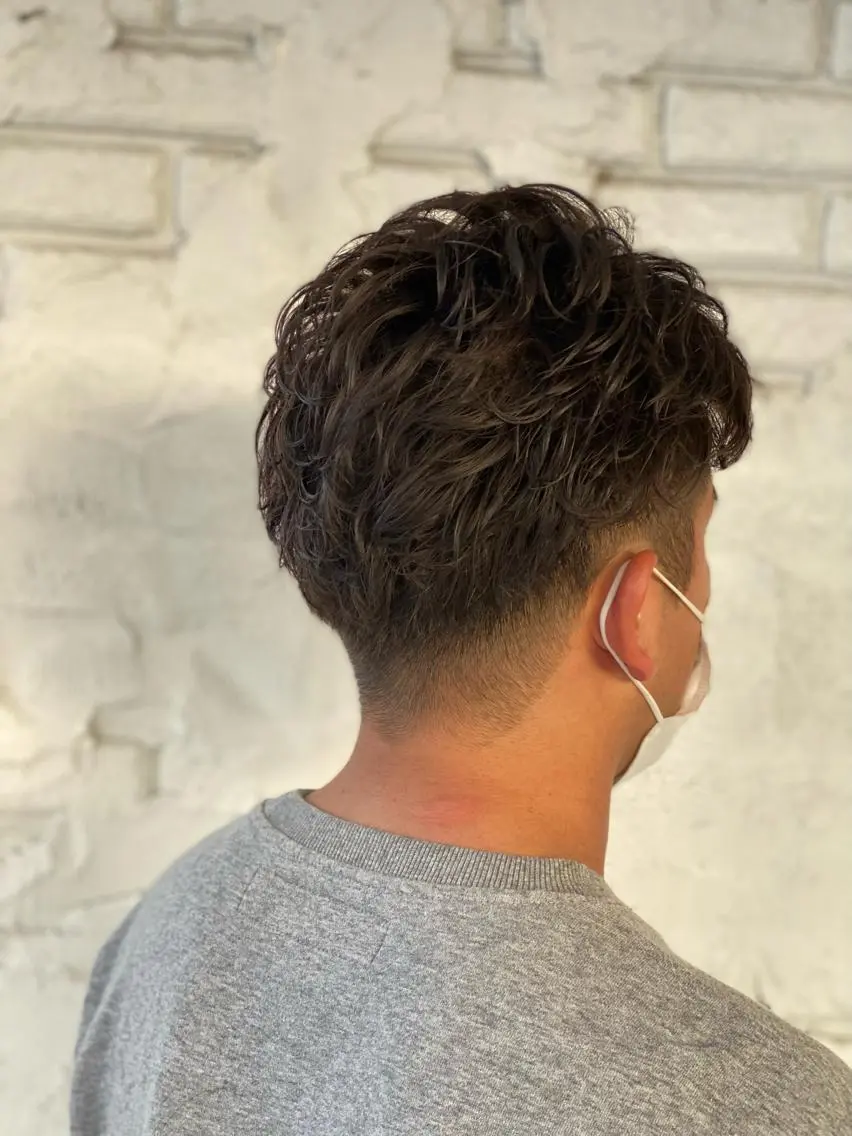 パーマ メンズ カット パーマ 尾崎 優也のヘアスタイル