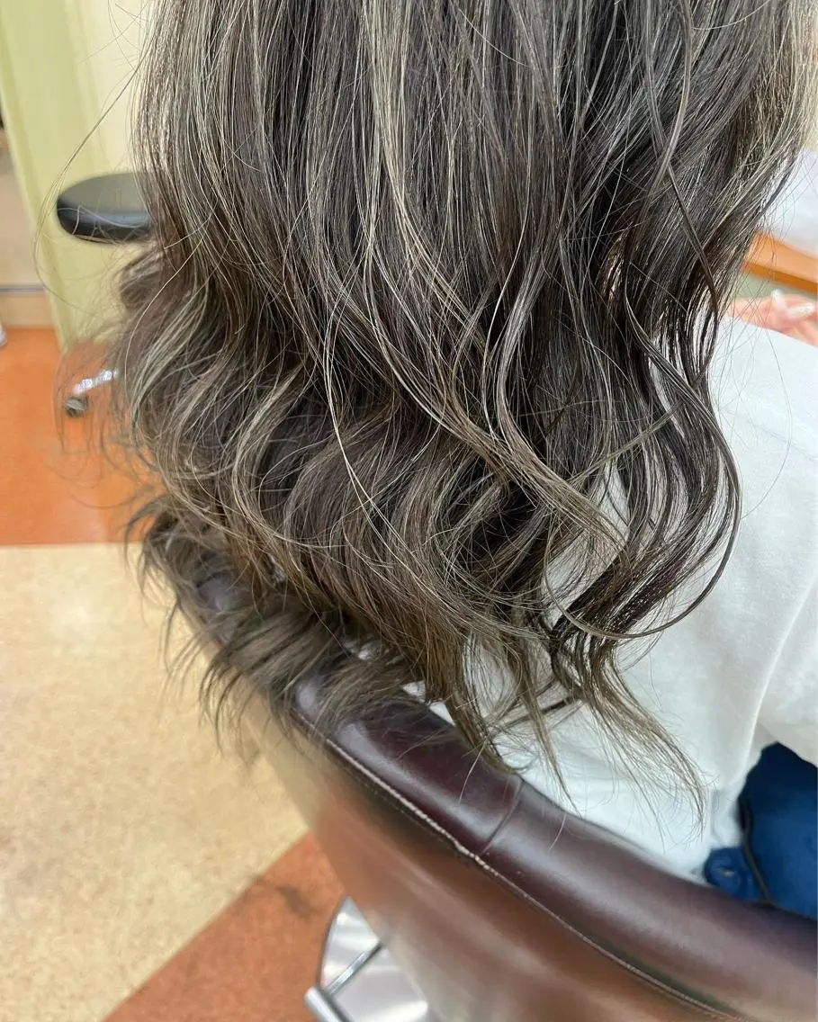 ロング カラー 【ニュアンスカラー・ 髪質改善】スズキカナのヘアスタイル
