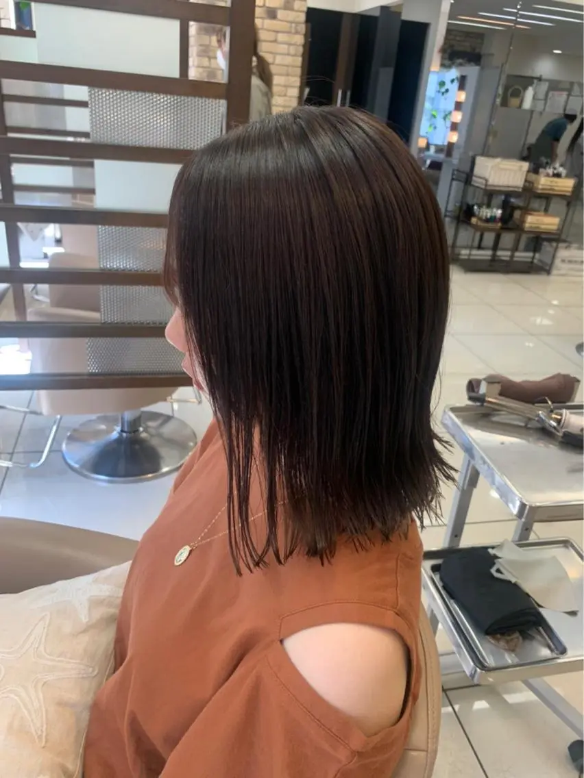 ミディアム 羽エクステ🪽 🤍まき🤍のヘアスタイル