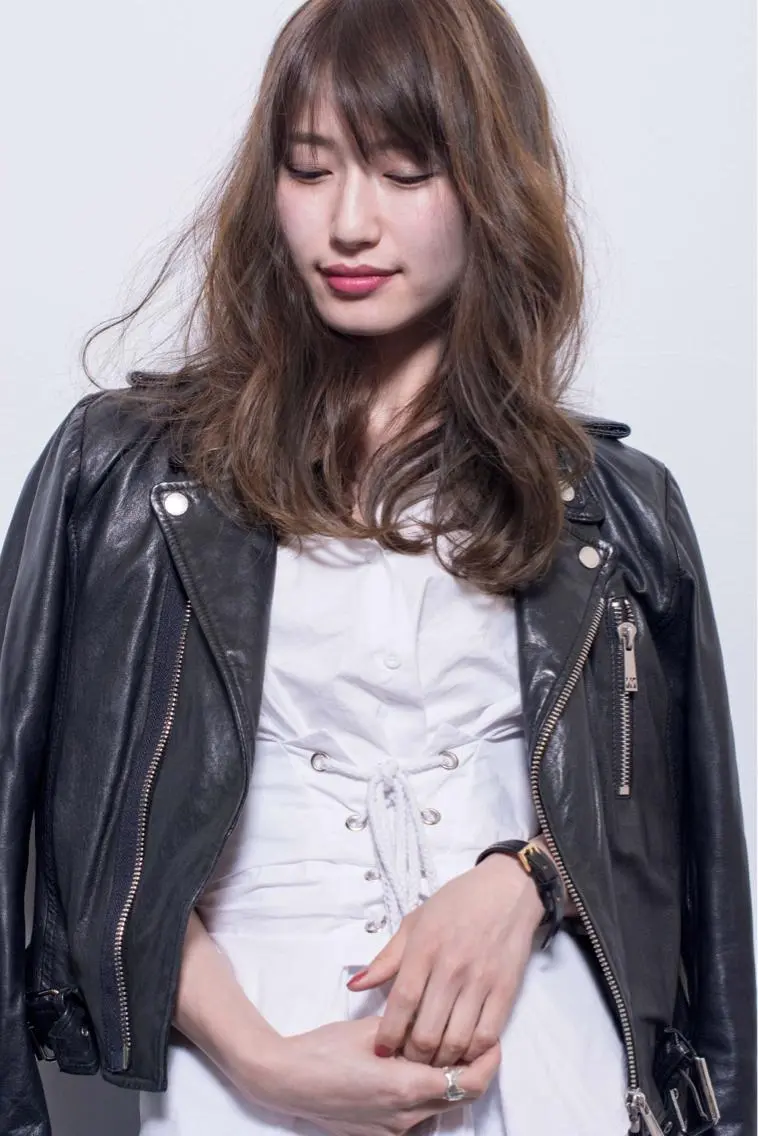 セミロング La Ruelle 江曽島店/髪質改善のヘアスタイル