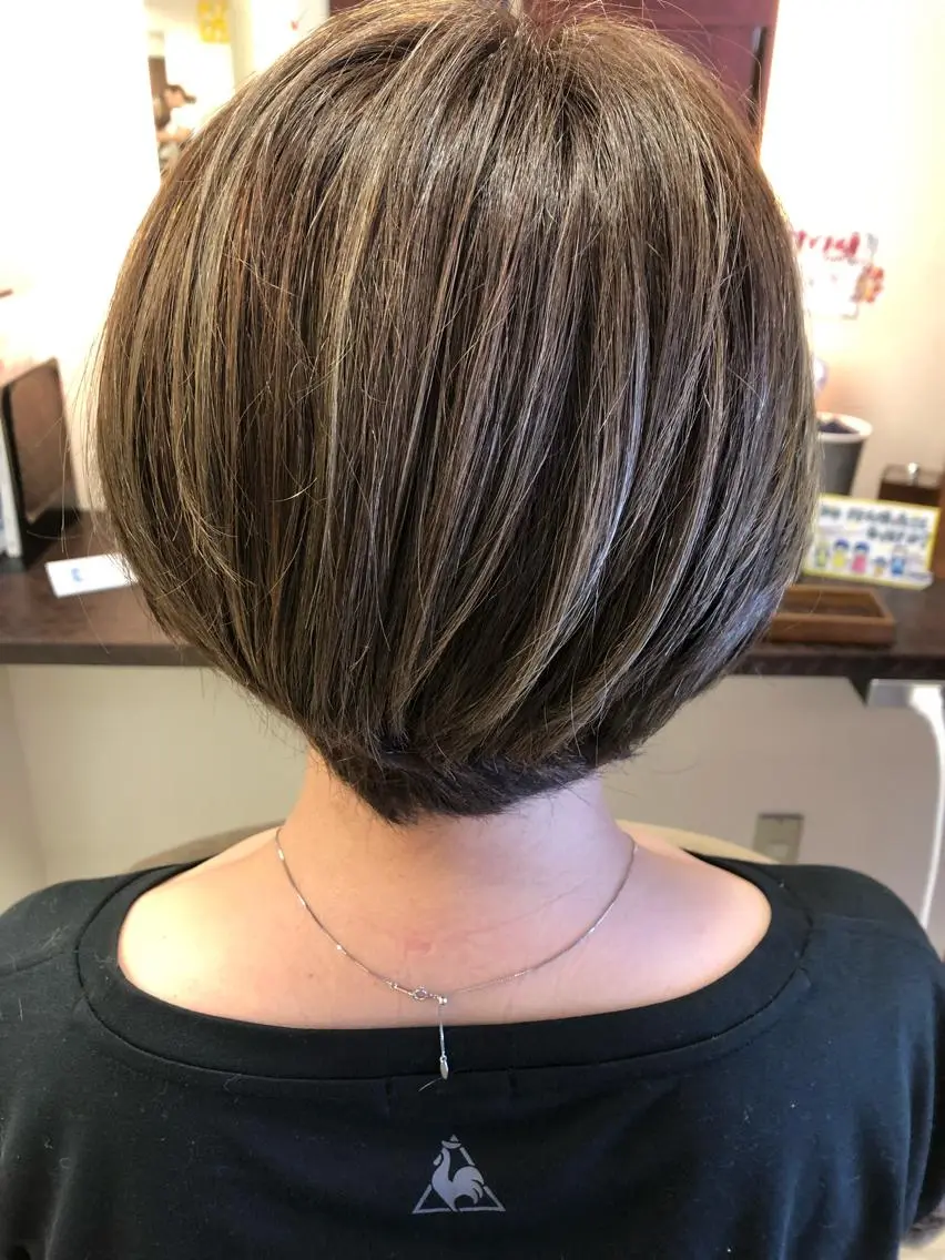 カラー カット SHAPE 早坂兼斗のヘアスタイル