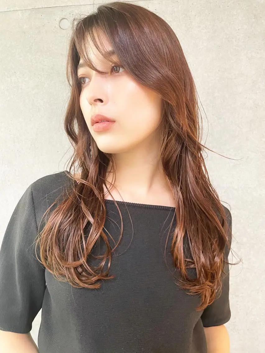セミロング カラー KURO/縮毛矯正 /髪質改善/レイヤーのヘアスタイル
