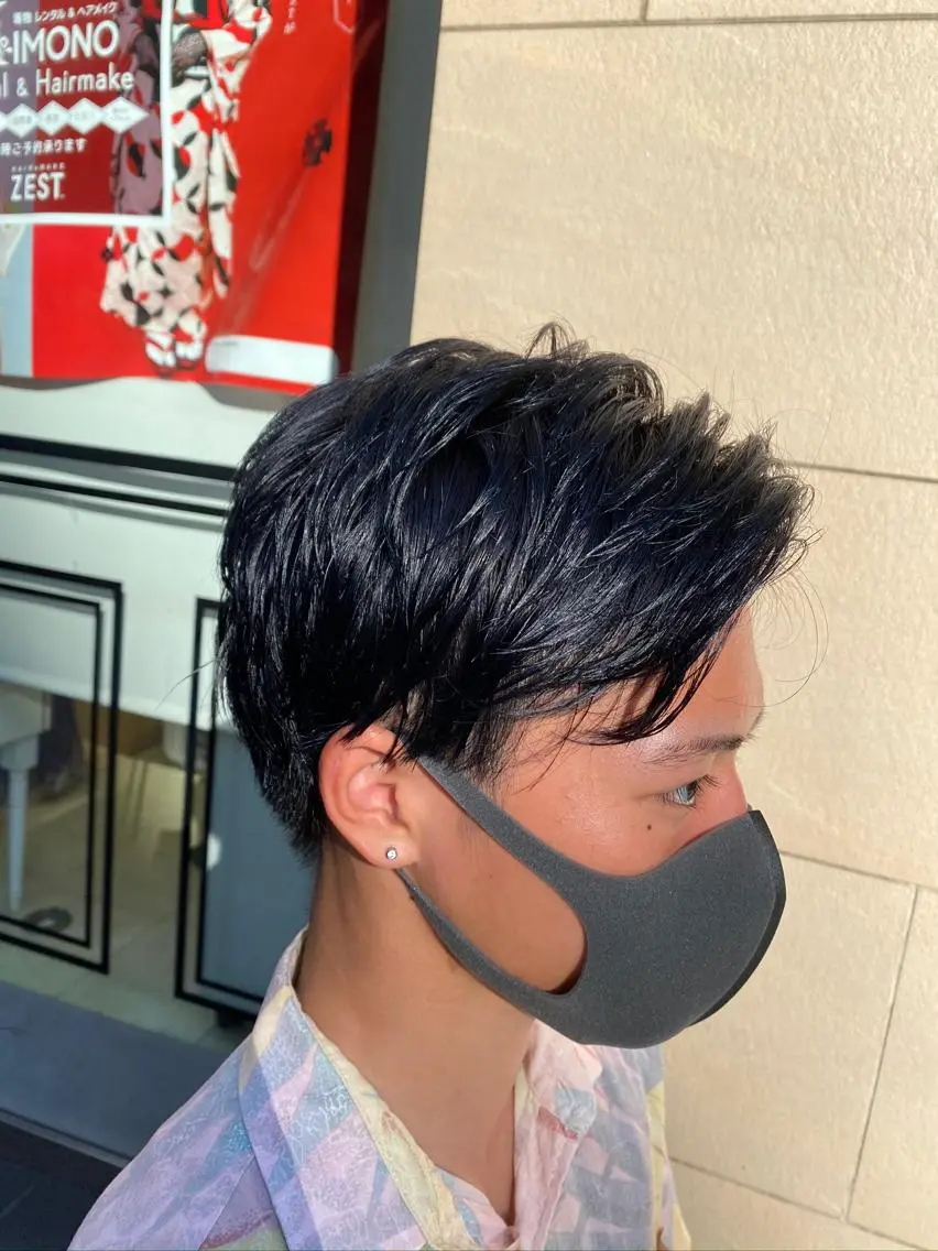 ショート カラー ヘアアレンジ メンズ ネイル マツエク・マツパ 黒髪 ネイビーカラー メンズネイル ネイビー 💠AYANE /吉祥寺💠の眉毛・アイブロウイメージ