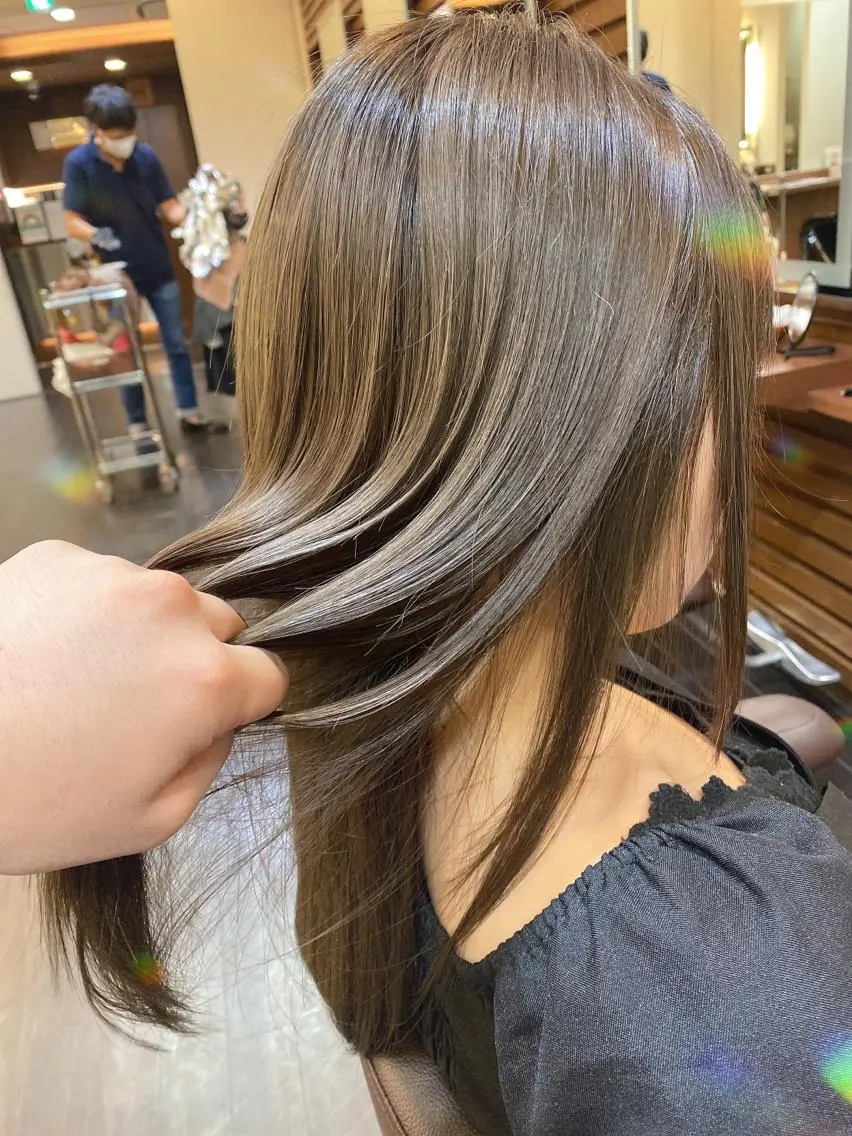 ミディアム トリートメント 髪質改善/レイヤー カット手塚奨のヘアスタイル