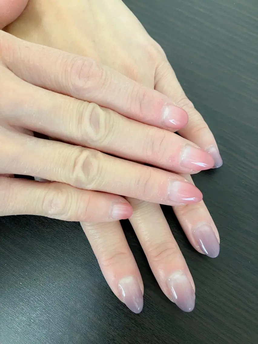 ネイル グラデーション ハンドネイル komohana salon🌺のネイルデザイン