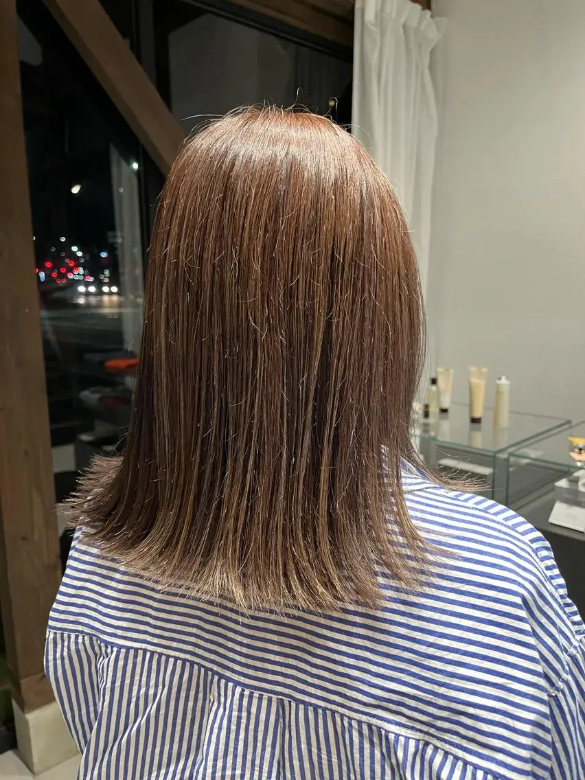 セミロング カラー ハイライトカラー ハイライト 林 美優のヘアスタイル