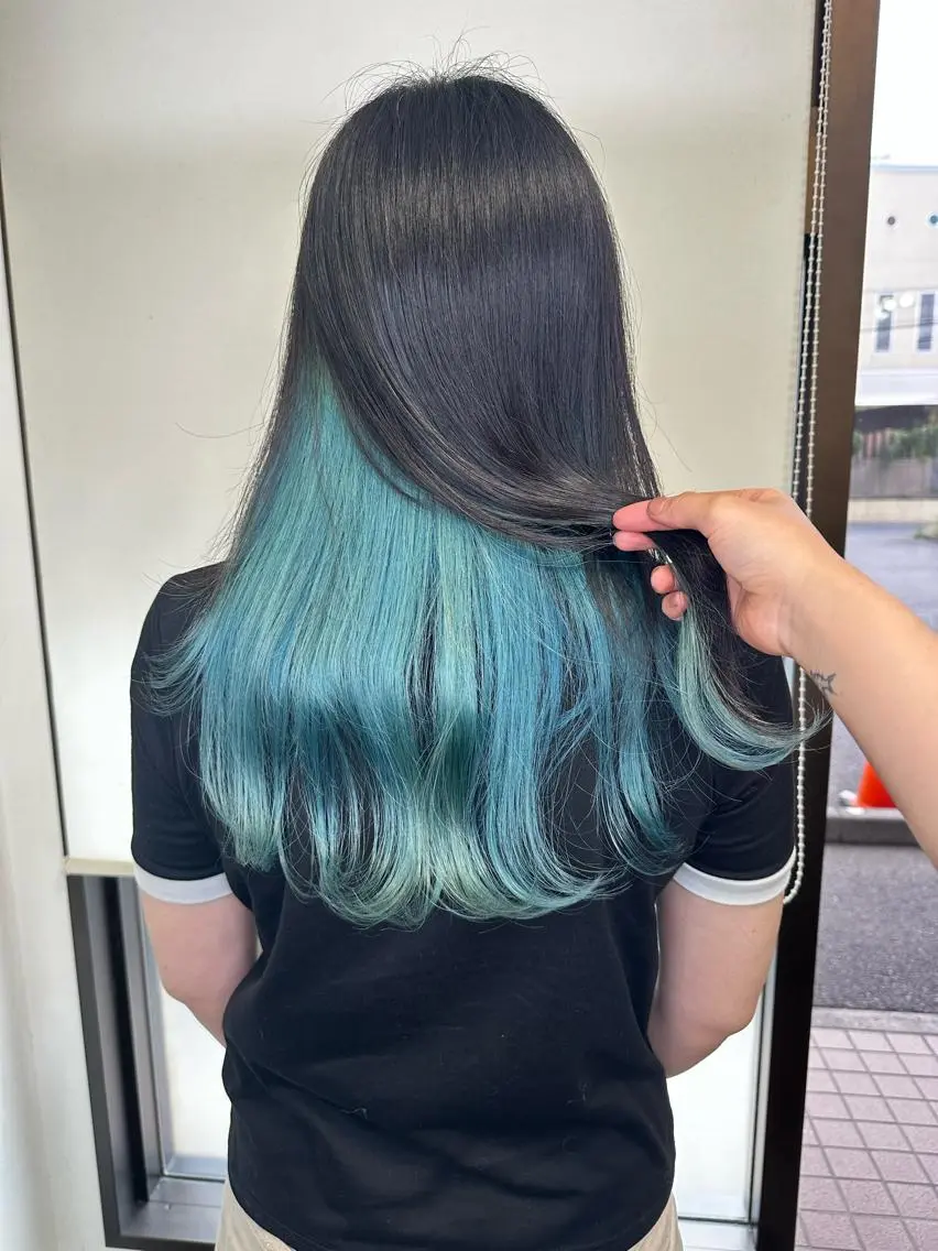 ロング カラー カット ヘアカラー トリートメント ブリーチカラー🫧 森　凪沙のヘアスタイル