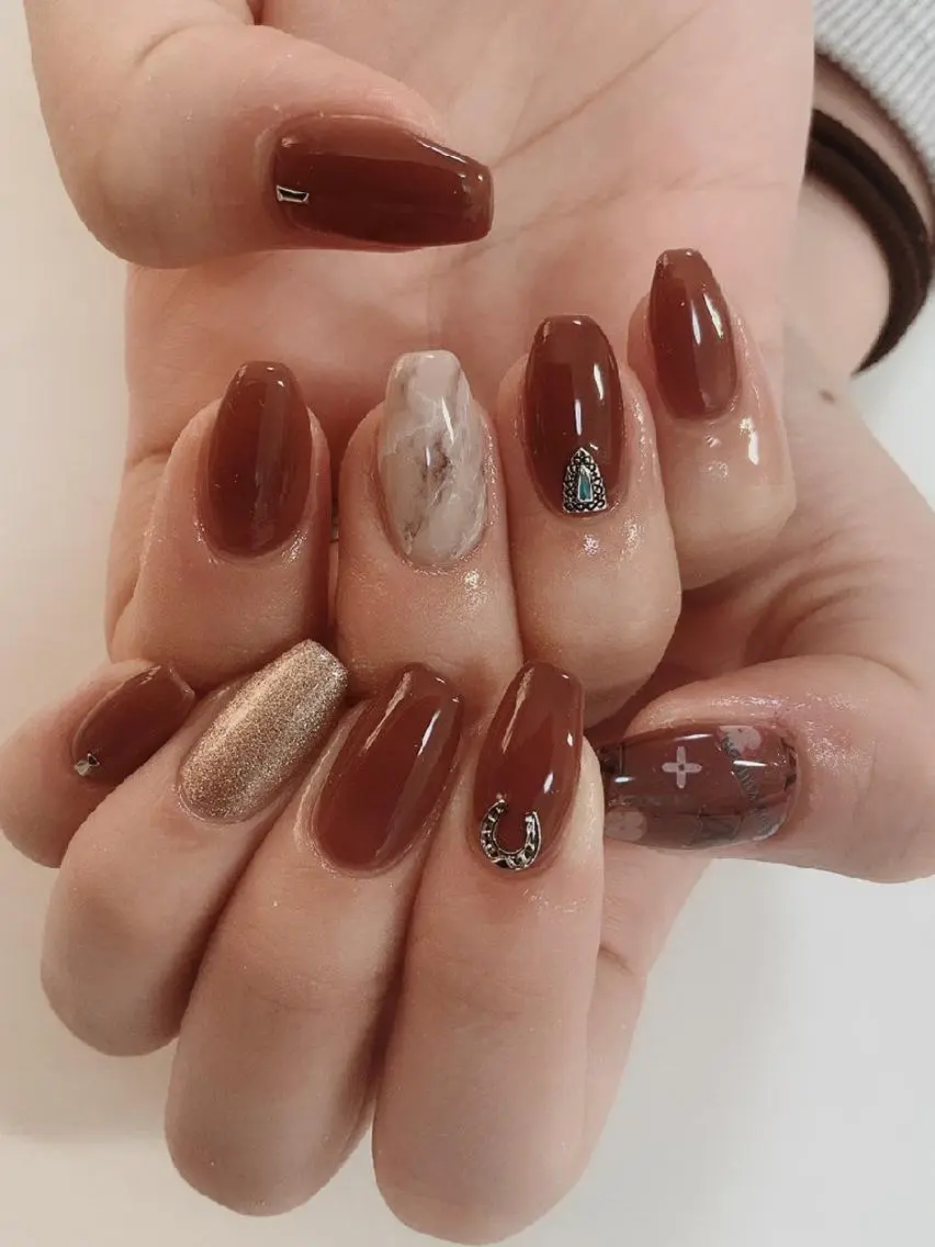 ネイル ･:*+.✳︎˚✧₊ MAKI NAILのネイルデザイン