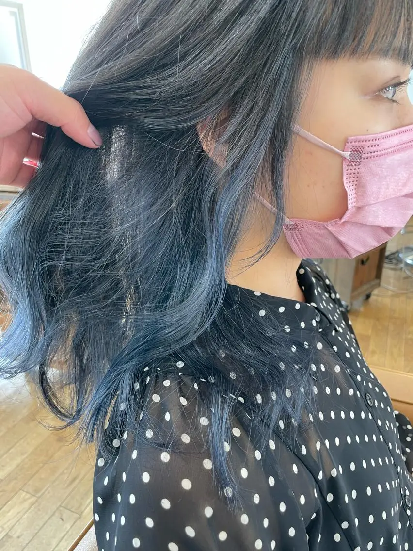 ロング ヘアカラー ブリーチ毛矯正.髪質 改善.髪にドラマをのヘアスタイル
