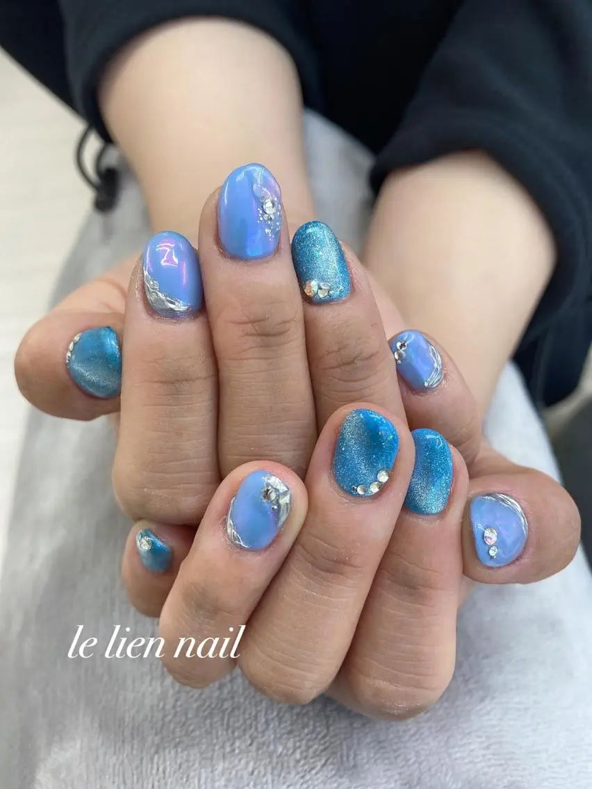 ネイル ブルー ニュアンスネイル le lien nailのネイルデザイン